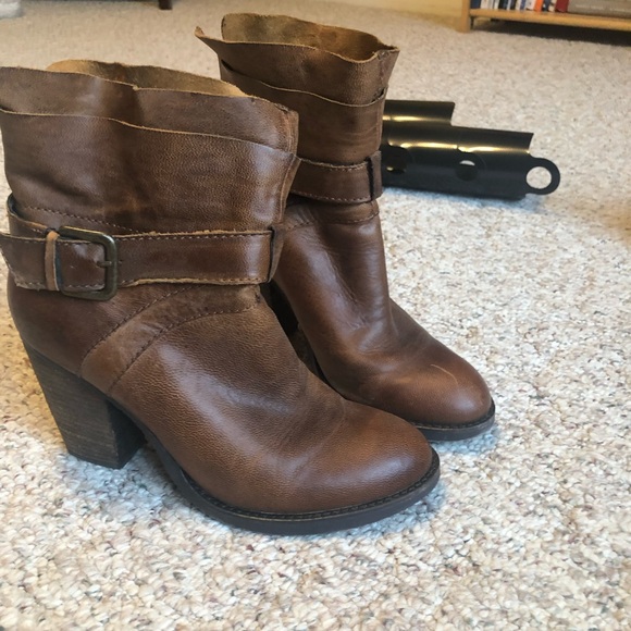 Like new booties - Picture 3 of 5